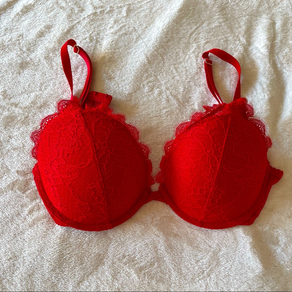 Lacy Red Push-Up Bra